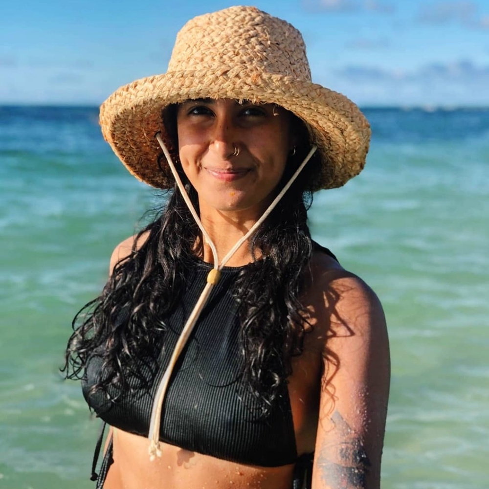 Meet your Posher, Maia